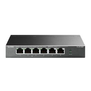 Switch de escritorio de 6 puertos a 10/100 Mbps con 4 puertos PoE+